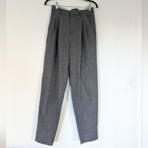 Scotch & Soda Gray Pleated Front Trousers Tapered Leg XS